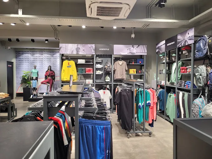 Puma store